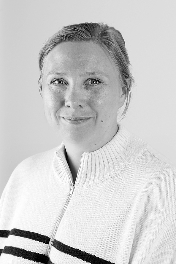 Ebba Drugge (tjänstledig)